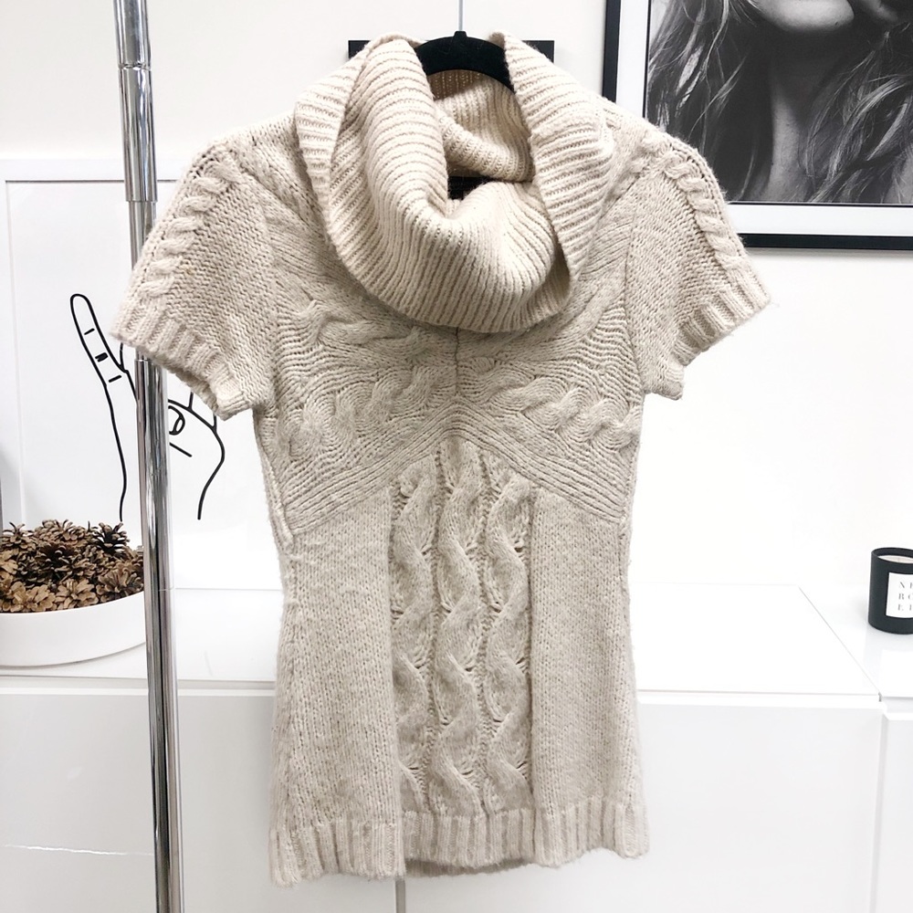 BCBG MaxAzria Sweater